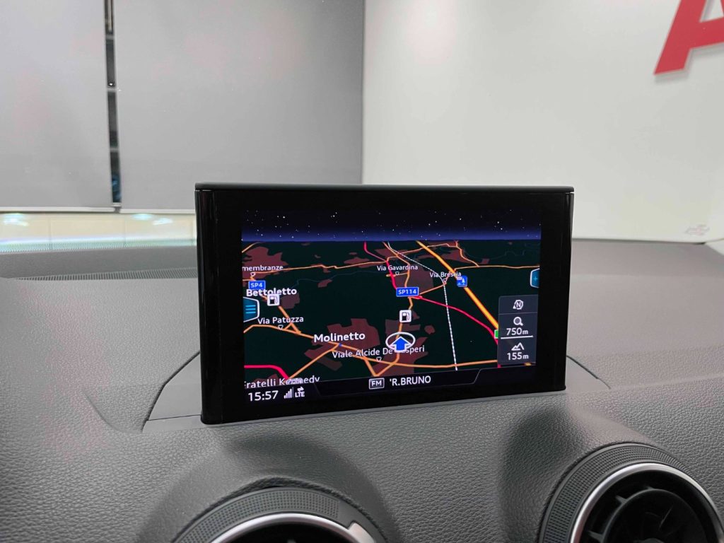 AUDI Q2 30 1.6 TDI S-TRONIC - IVA DEDUCIBILE - 23