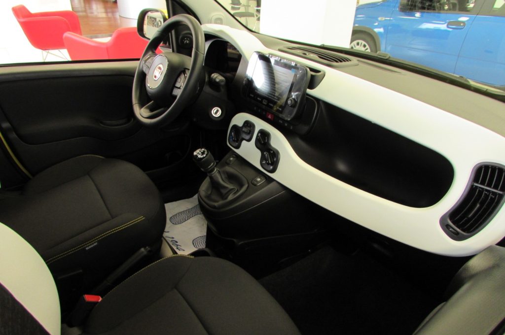 FIAT Panda 1.0 FireFly 70cv S&S Hybrid Pandina KM.ZERO - 14