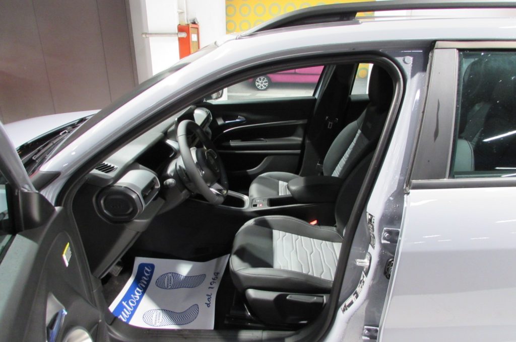 JEEP Avenger 1.2 Turbo 145 CV MHEV 4xe Upland KM.ZERO - 6