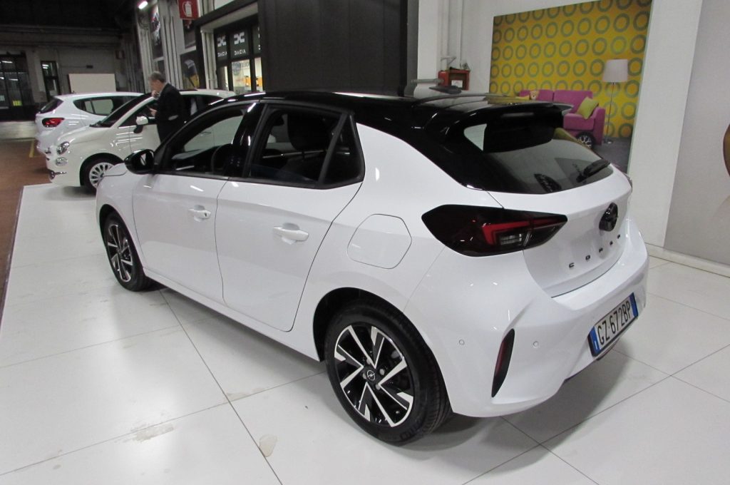 OPEL Corsa 1.2 100 CV aut. GS - 3