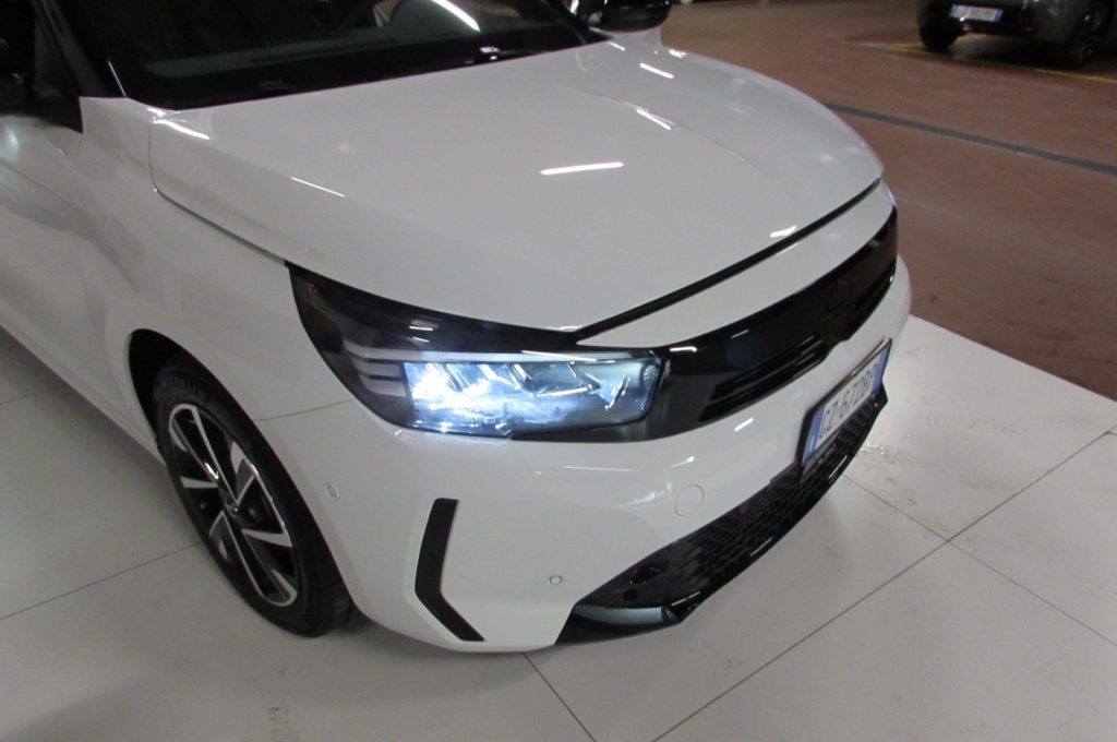 OPEL Corsa 1.2 100 CV aut. GS - 17