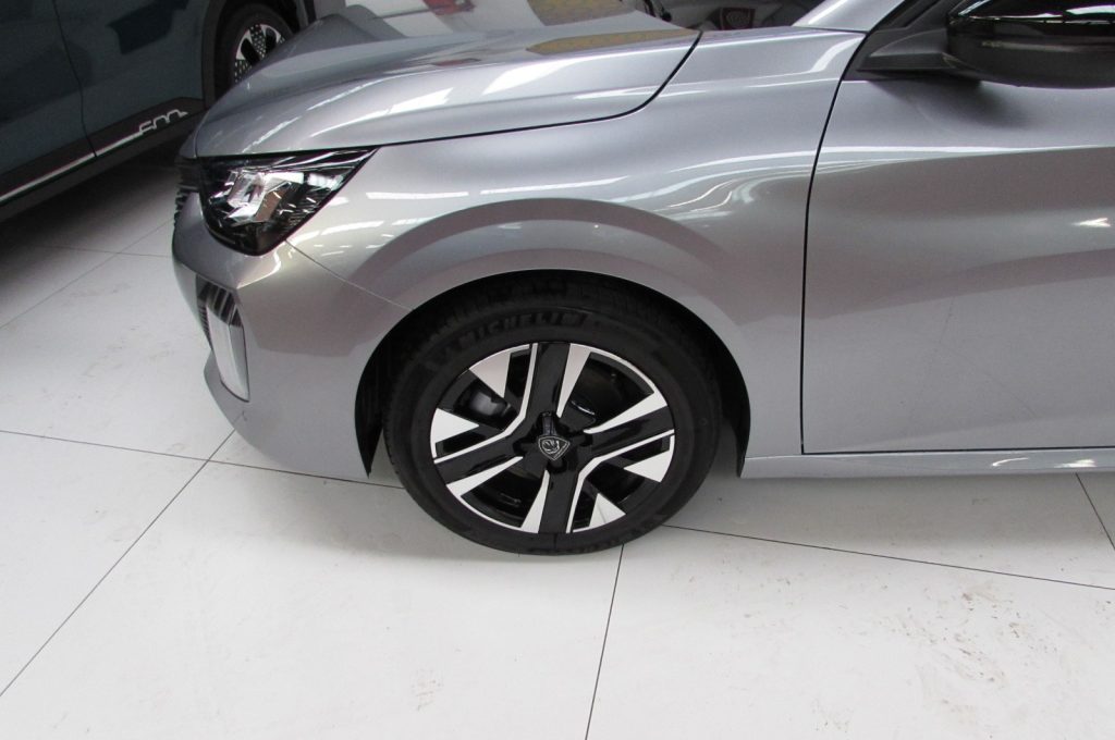 PEUGEOT 208 1.2 PureTech 100 Stop&Start 5 porte Allure KM.ZERO - 5