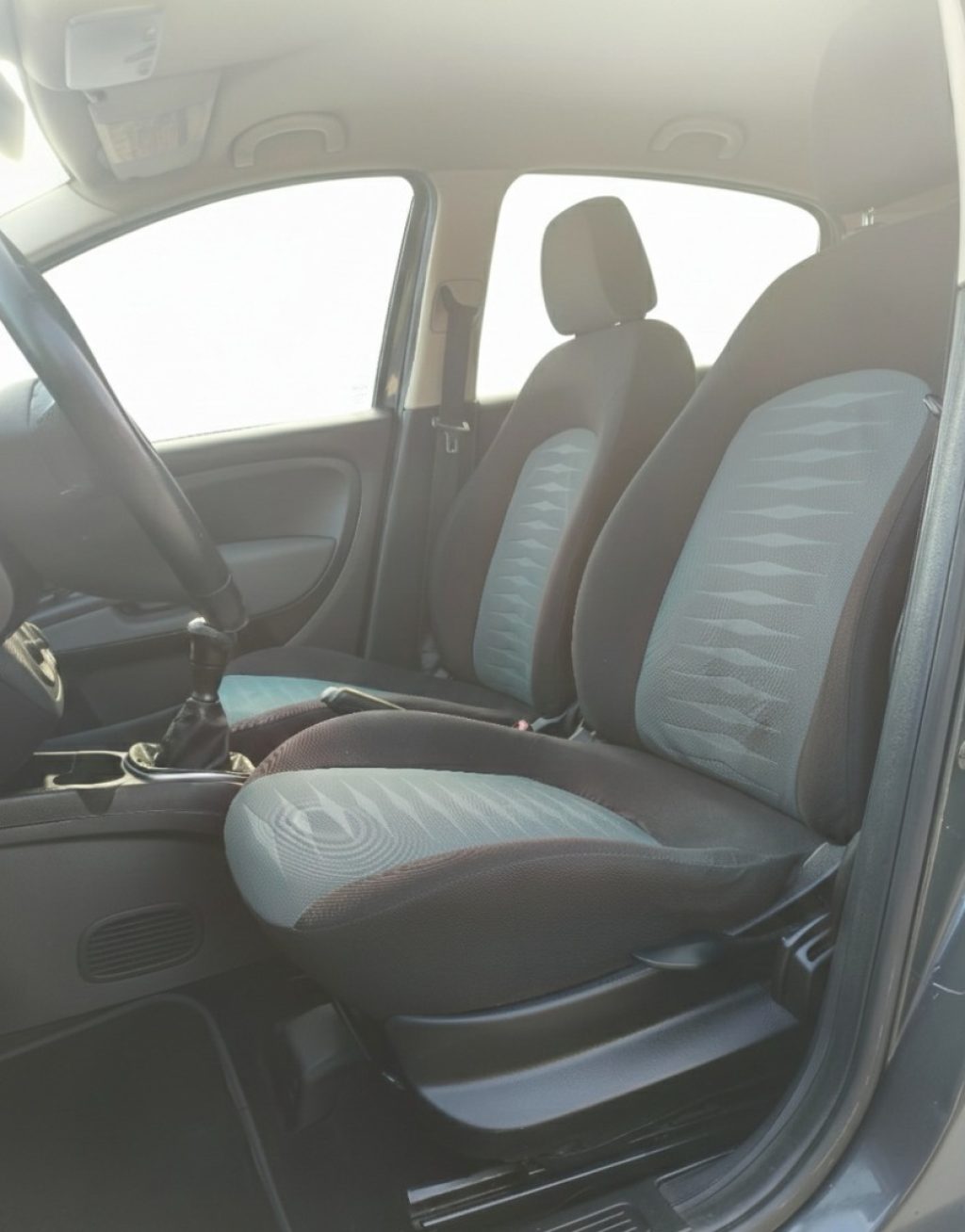 FIAT Grande Punto 1.3 MJT 75 CV 5 porte Uniproprietario Neopatentati - 8