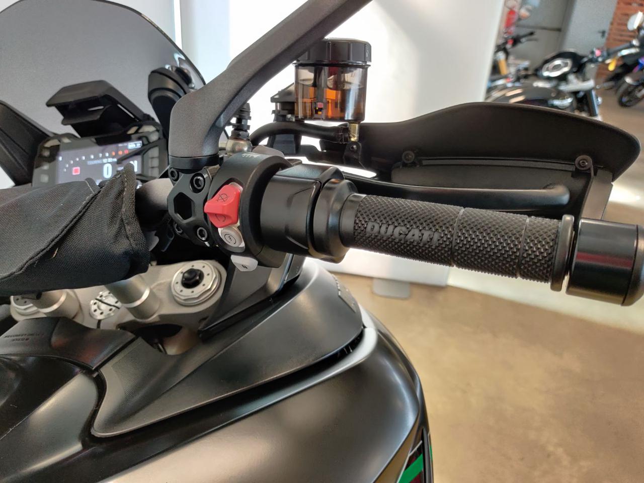 DUCATI Multistrada 1200 ENDURO MY 2018 - 10