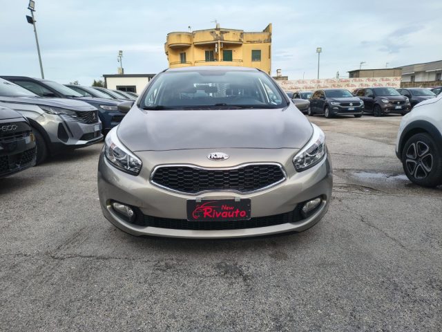 KIA cee'd Grigio scuro perlato