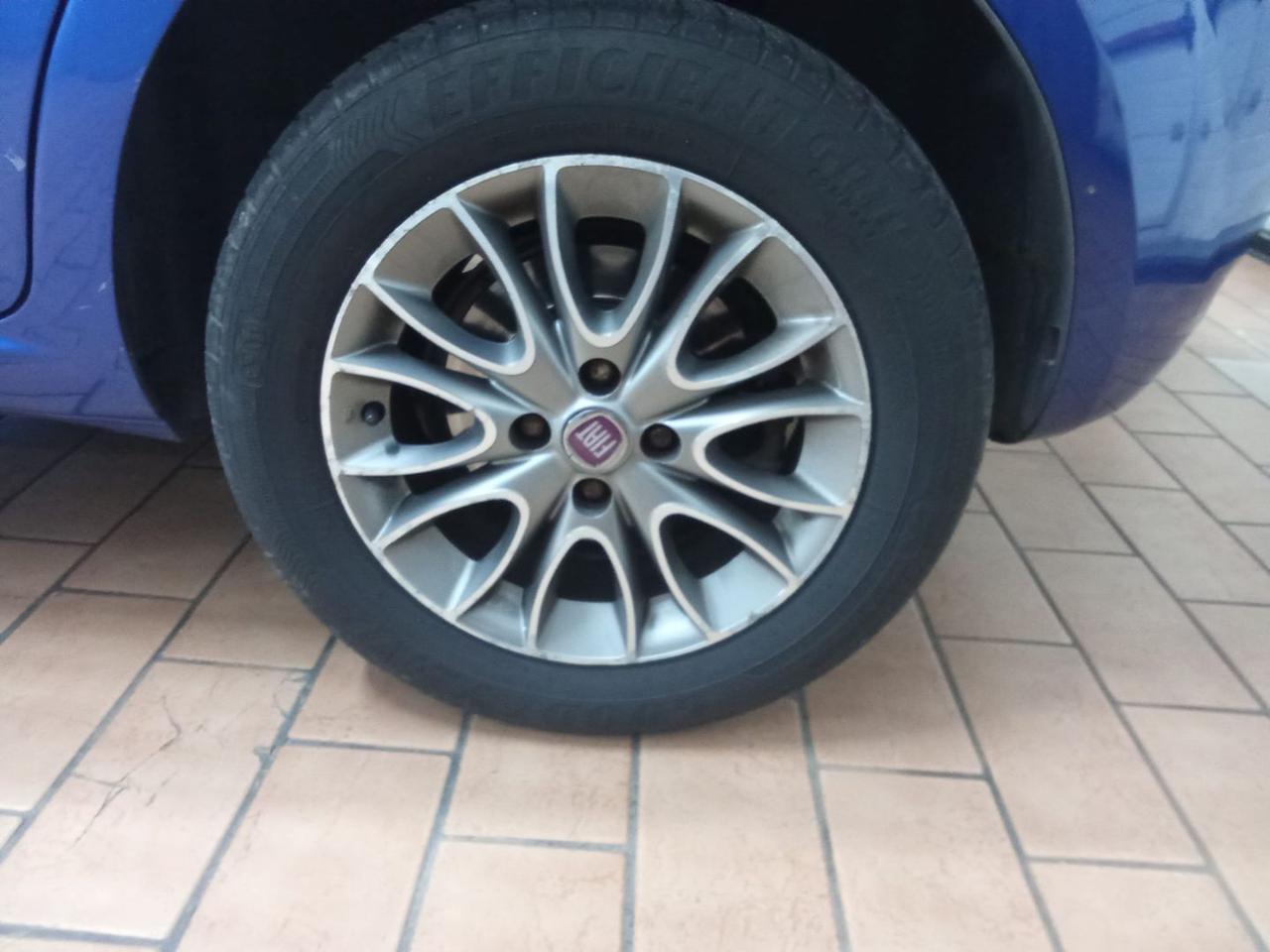 FIAT Punto Evo 1.4 5 porte Dynamic Natural Power - 6