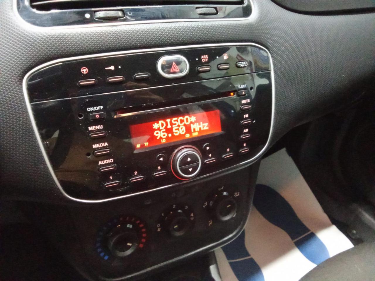 FIAT Punto Evo 1.4 5 porte Dynamic Natural Power - 11