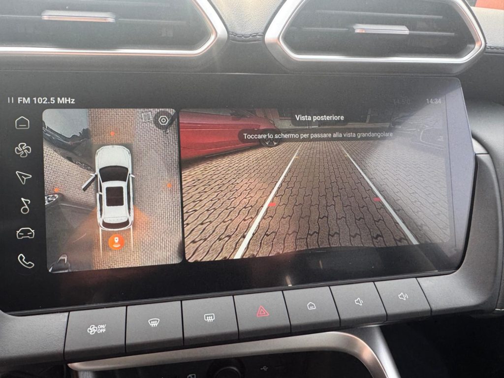 MG ZS 1.5 FullHybrid+ 197CV LUXURY - 9