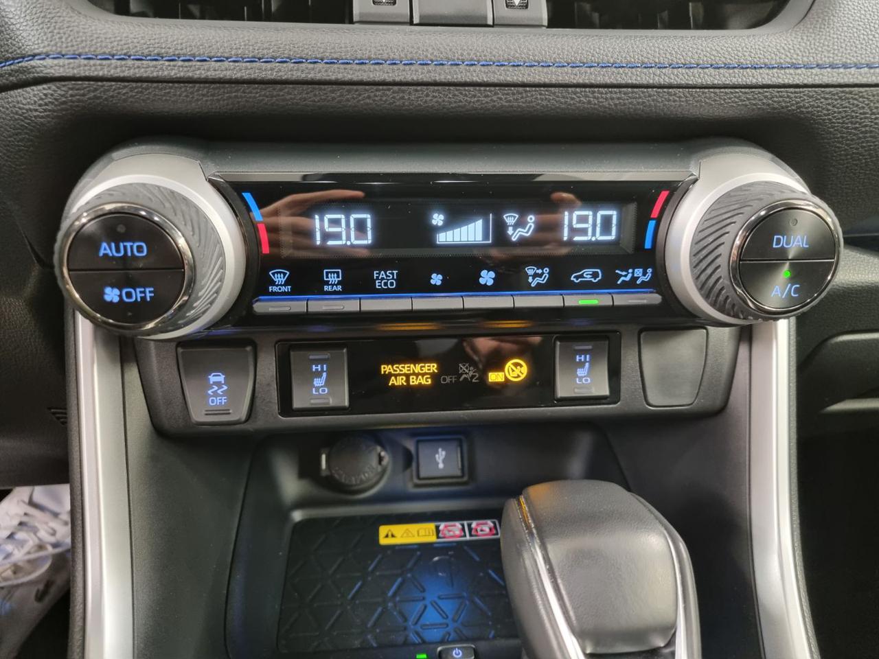 TOYOTA RAV 4 MY23 RAV4 2.5 HV (222CV) E-CVT AWD-i Style - 33