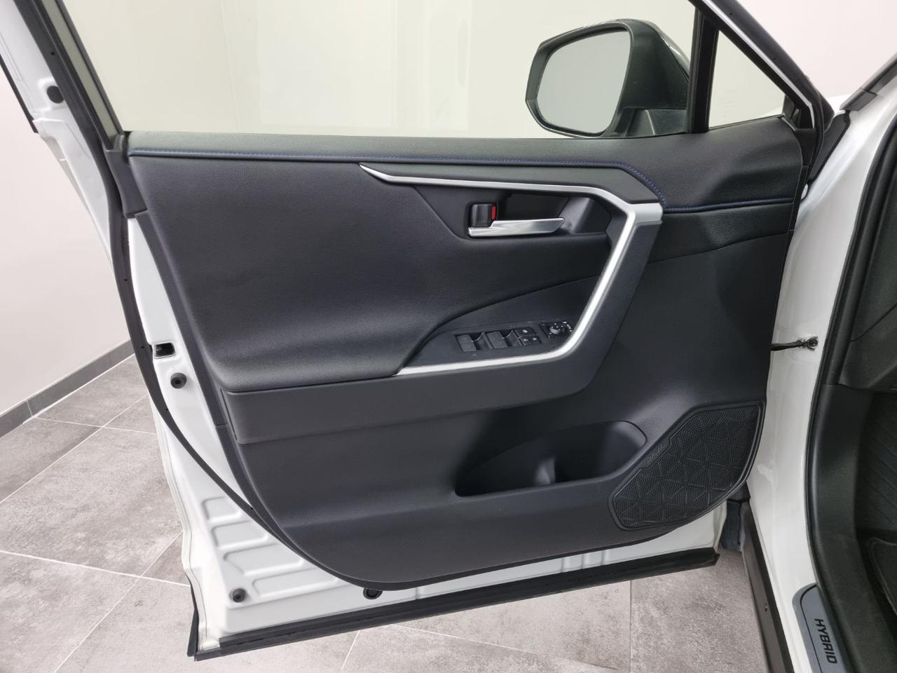 TOYOTA RAV 4 MY23 RAV4 2.5 HV (222CV) E-CVT AWD-i Style - 21