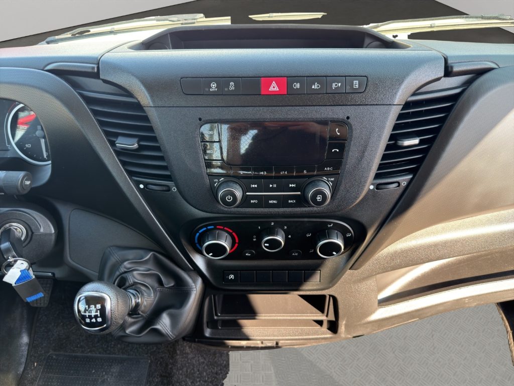 IVECO Daily 35C14h gemellato fisso - 12