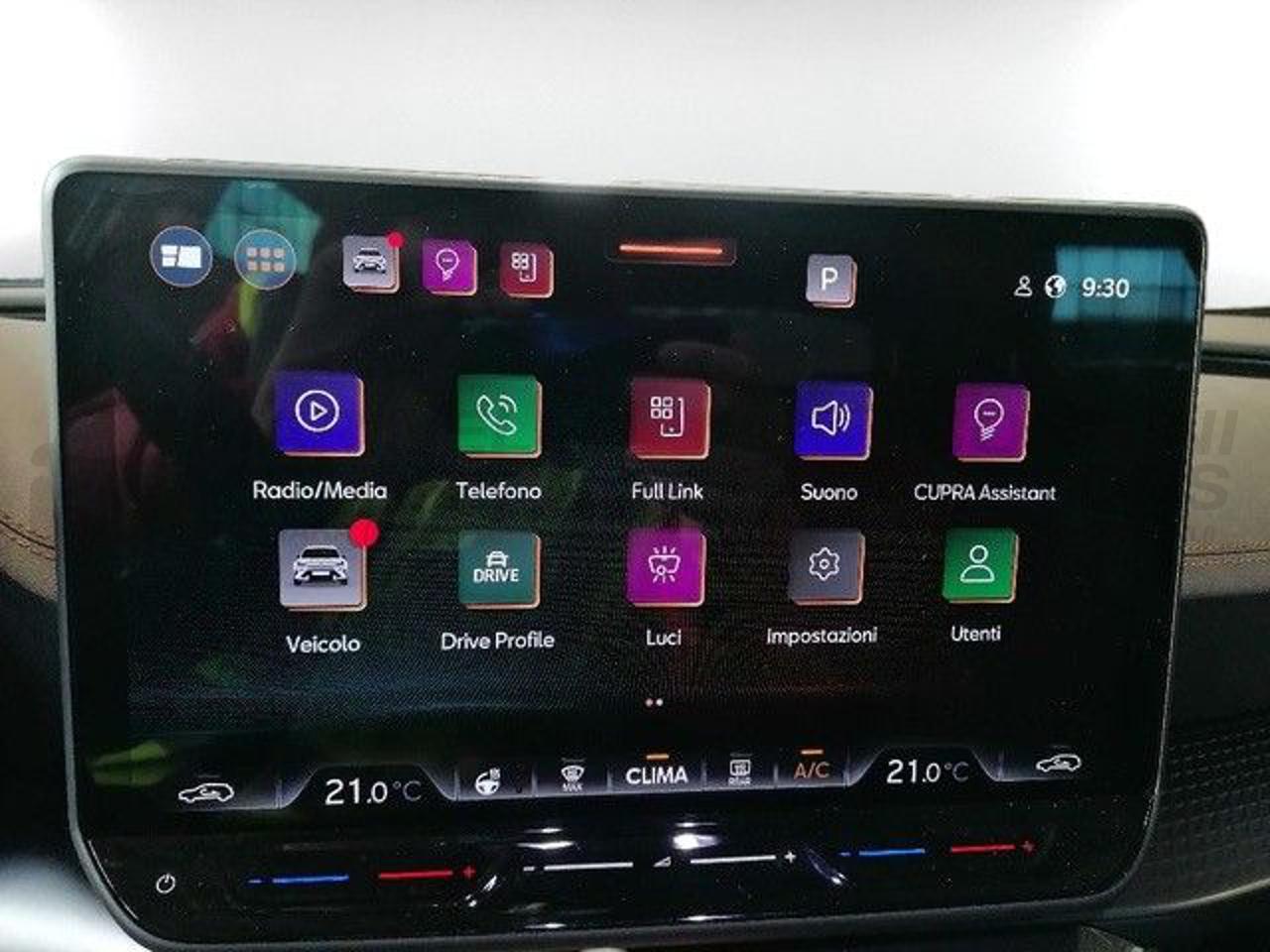 CUPRA Formentor 1.5 TSI E-HYBRID DSG - 8