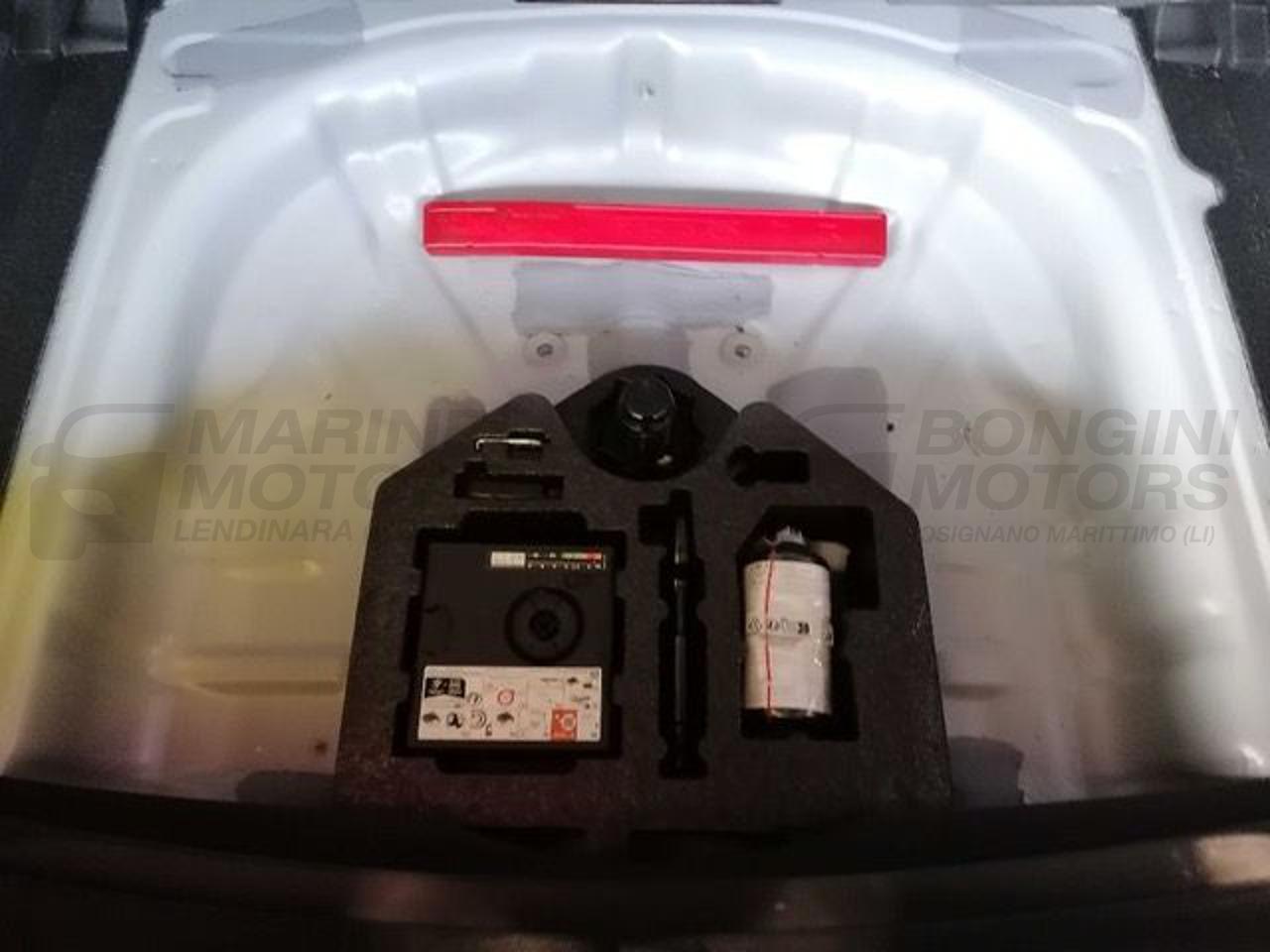 CUPRA Formentor 1.5 TSI E-HYBRID DSG - 11