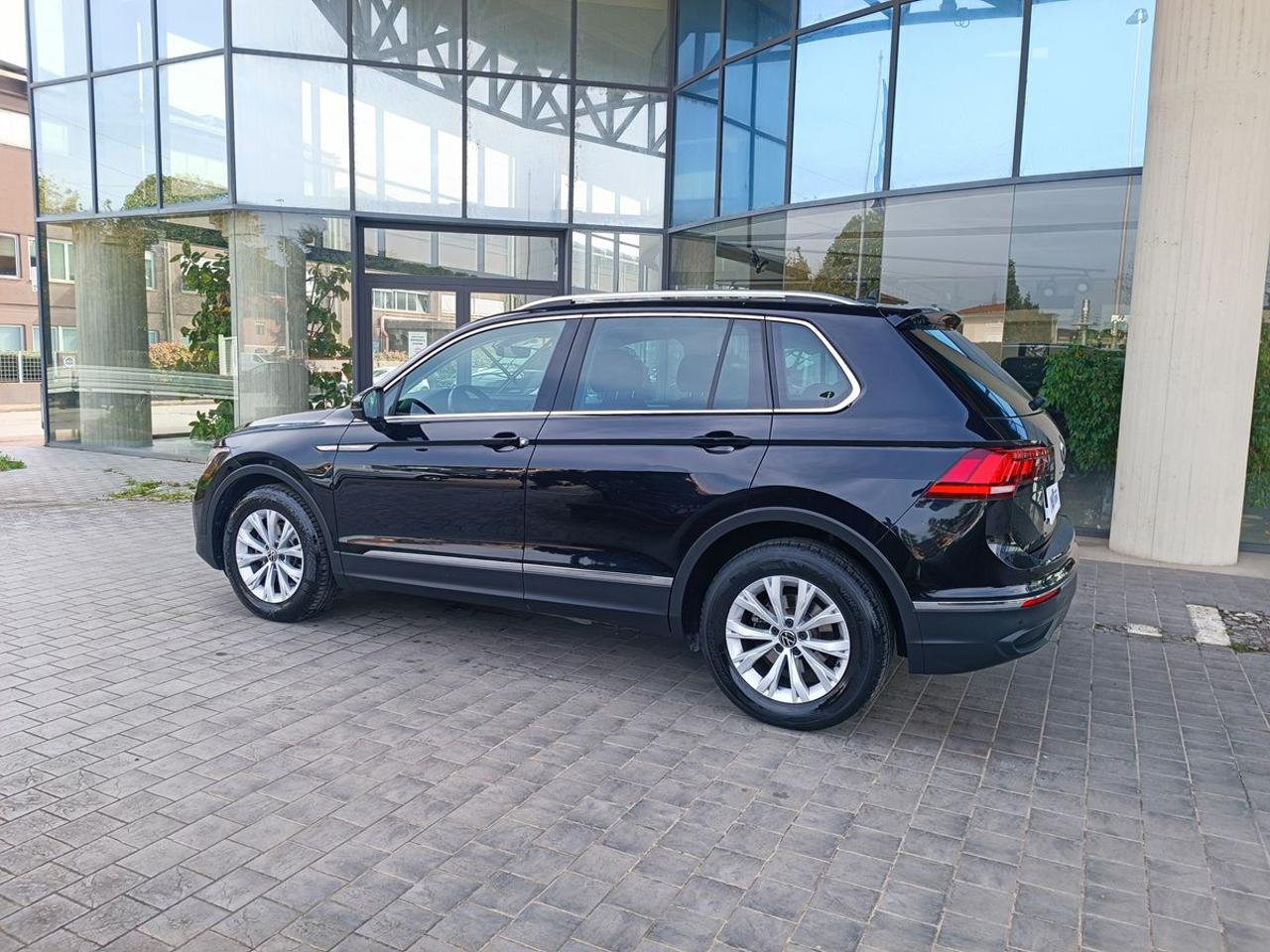 VOLKSWAGEN Tiguan 2.0 TDI 150 CV SCR DSG Life - 21