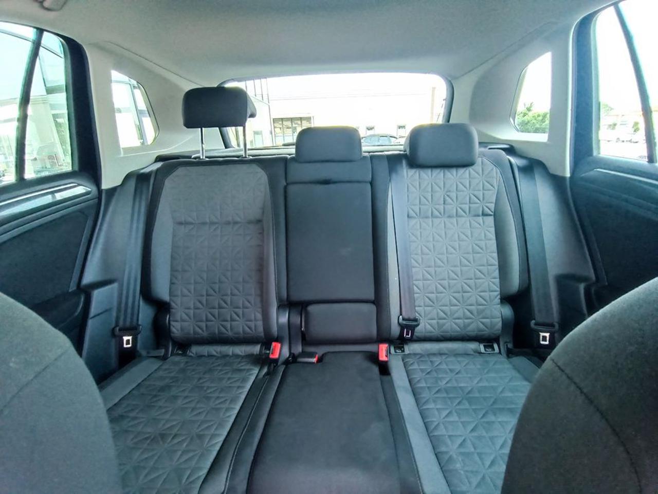 VOLKSWAGEN Tiguan 2.0 TDI 150 CV SCR DSG Life - 3