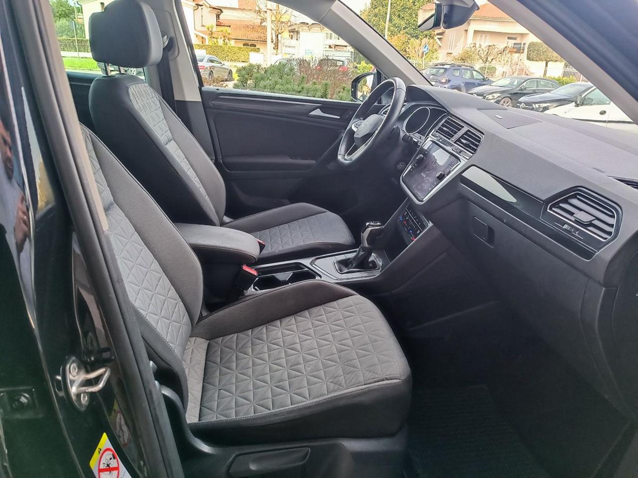 VOLKSWAGEN Tiguan 2.0 TDI 150 CV SCR DSG Life - 14