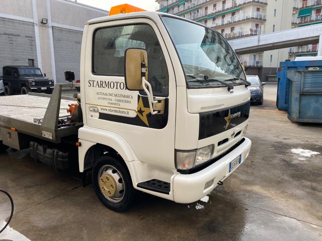 NISSAN Cabstar Bianco pastello