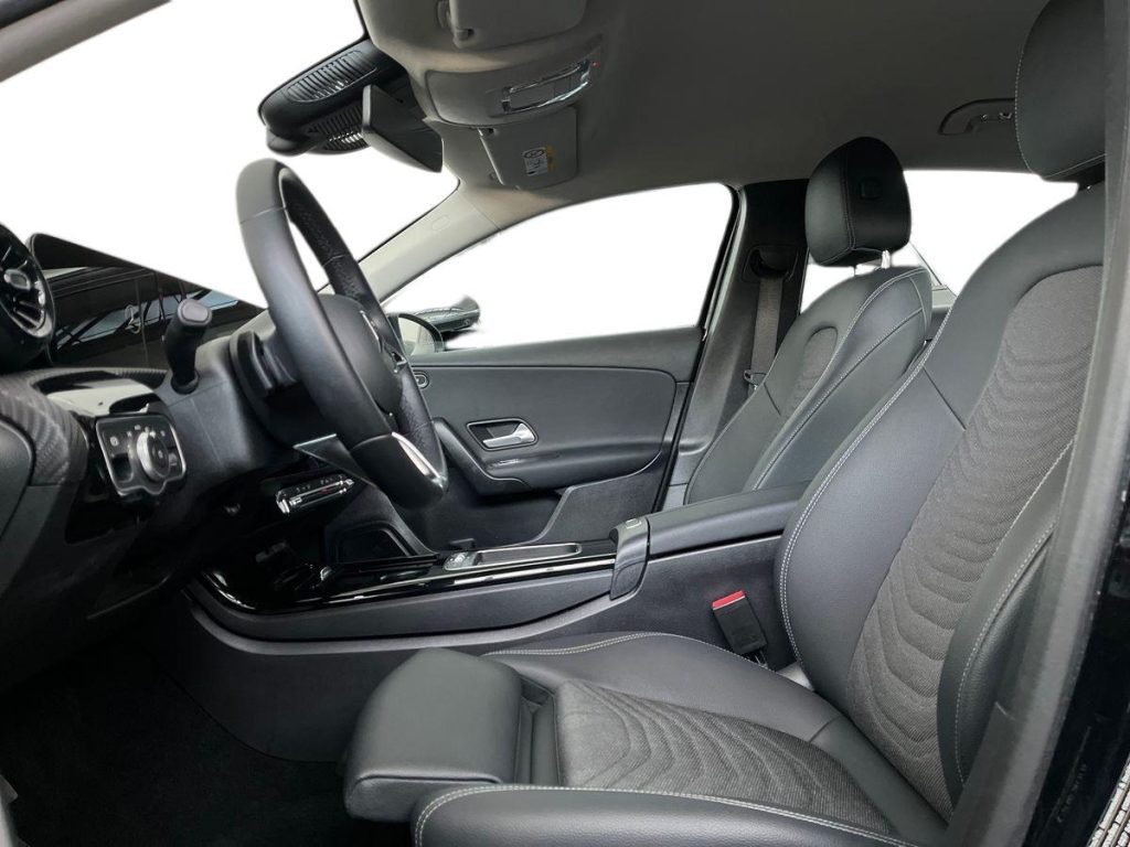 MERCEDES-BENZ A 180 d Automatic Advanced - 10