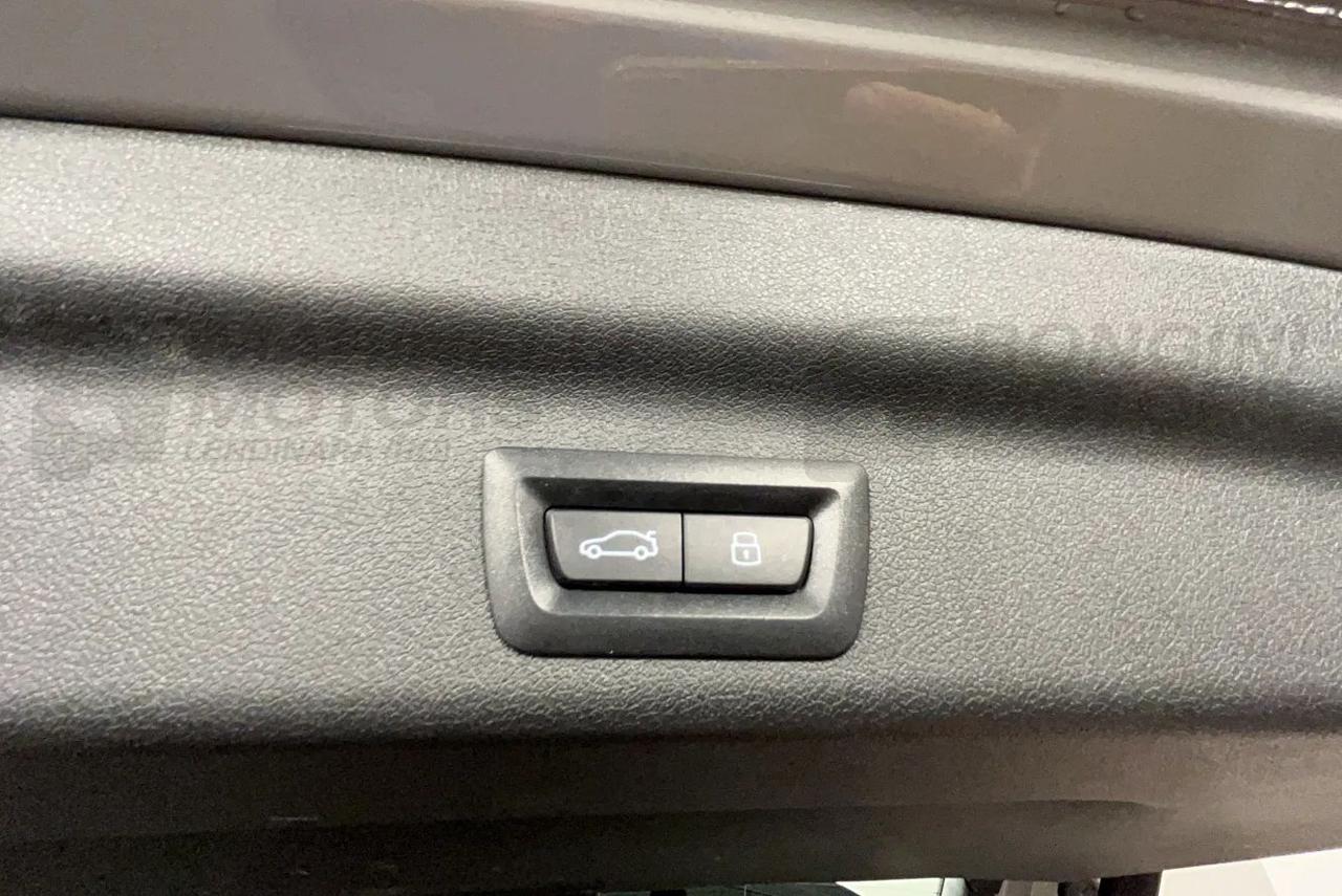 BMW X1 20D MHEV 48V 163 CV SDRIVE M SPORT PRO AUT. - 12