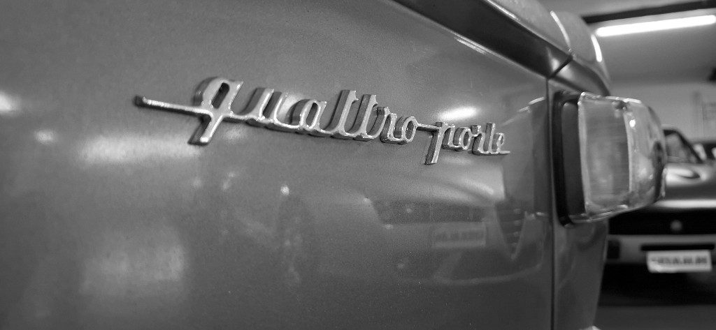 MASERATI Quattroporte 4.136cc **TARGHE NERE**LIBRETTO A PAGINE - 3