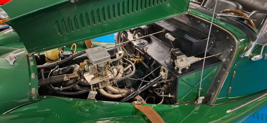 MORGAN 4/4 ITALIANA DA SEMPRE - MOTORE FORD 1.4 - ASI ORO - 49