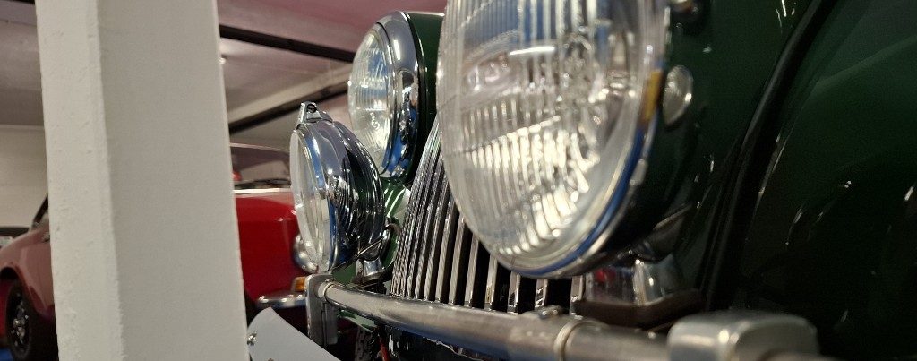 MORGAN 4/4 ITALIANA DA SEMPRE - MOTORE FORD 1.4 - ASI ORO - 69