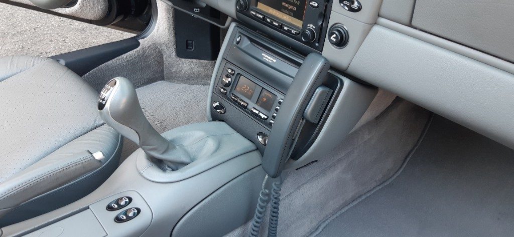 PORSCHE 996 CABRIO - CARRERA 4 - 14