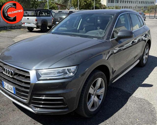 AUDI Q5 Grigio scuro pastello