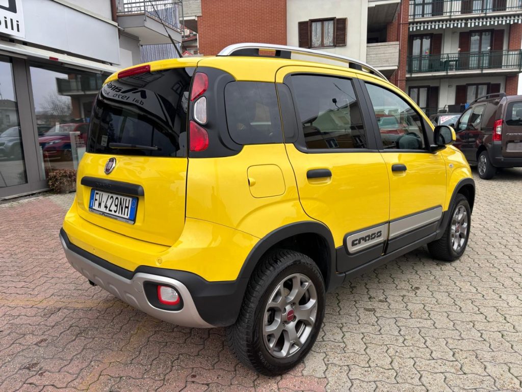 FIAT Panda CROSS 0.9 4x4 5 posti*Clima automatico - 3