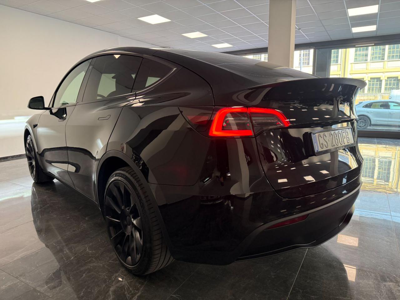Tesla Model Y Long Range AWD 2024 - foto 4