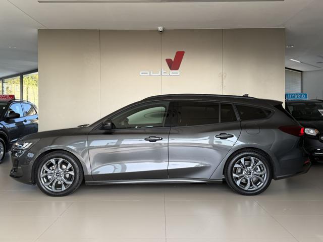 FORD Focus Grigio Magnetico metallizzato