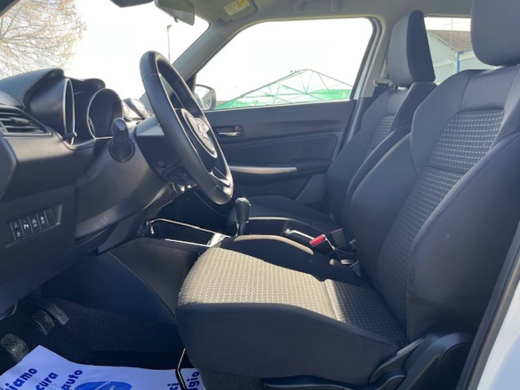 SUZUKI Swift 1.2 Hybrid Top - 11