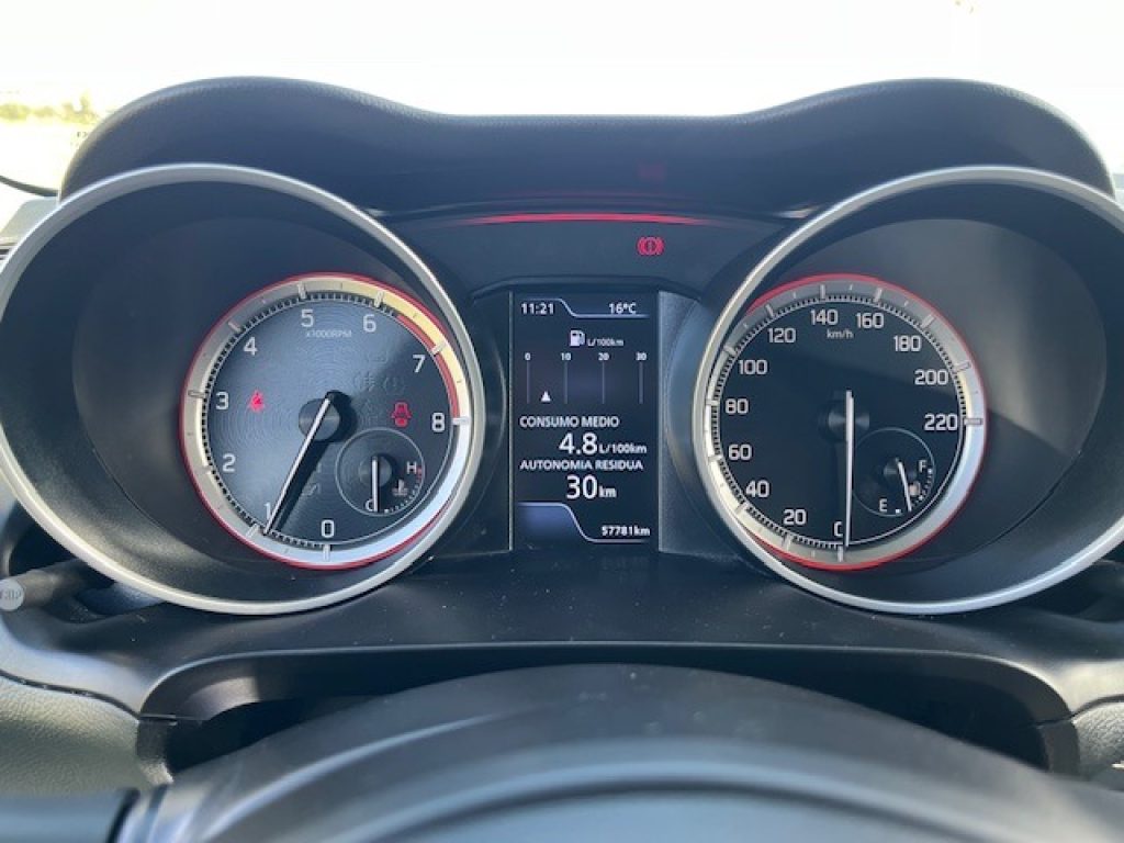 SUZUKI Swift 1.2 Hybrid Top - 16