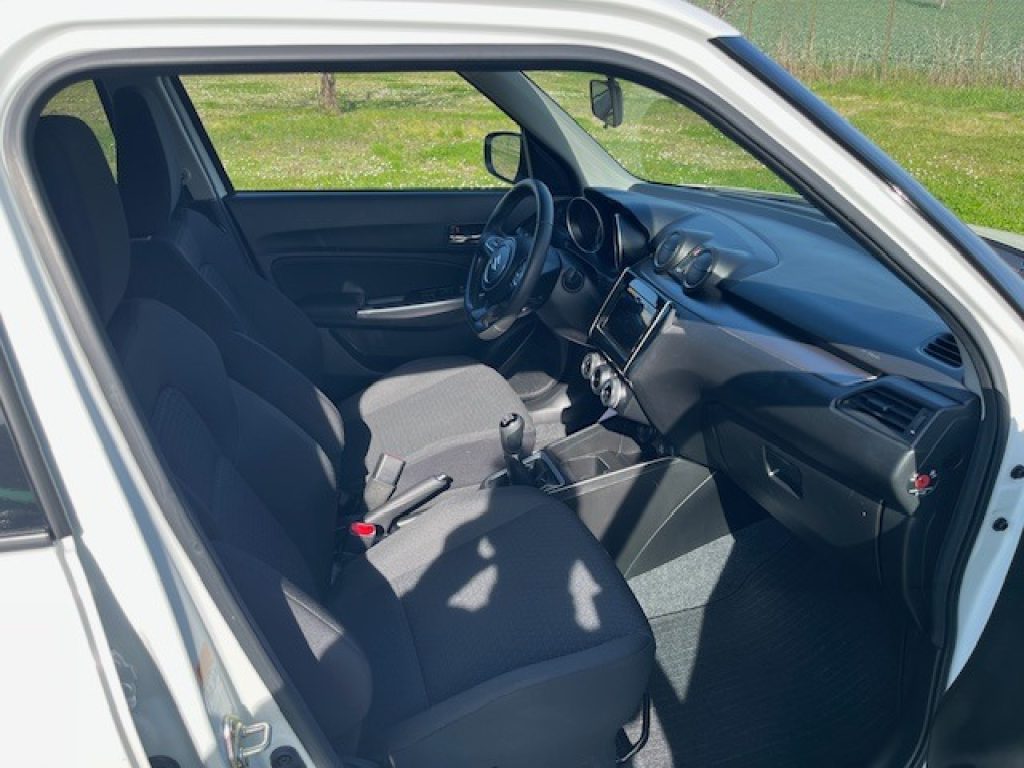 SUZUKI Swift 1.2 Hybrid Top - 27