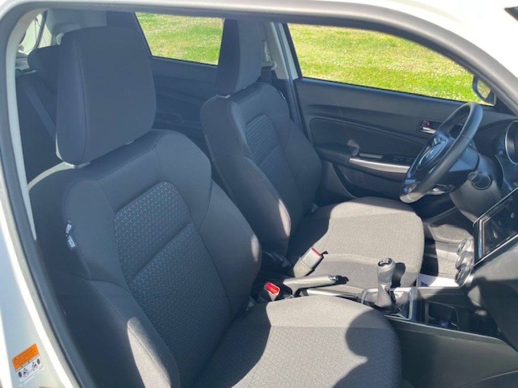 SUZUKI Swift 1.2 Hybrid Top - 29