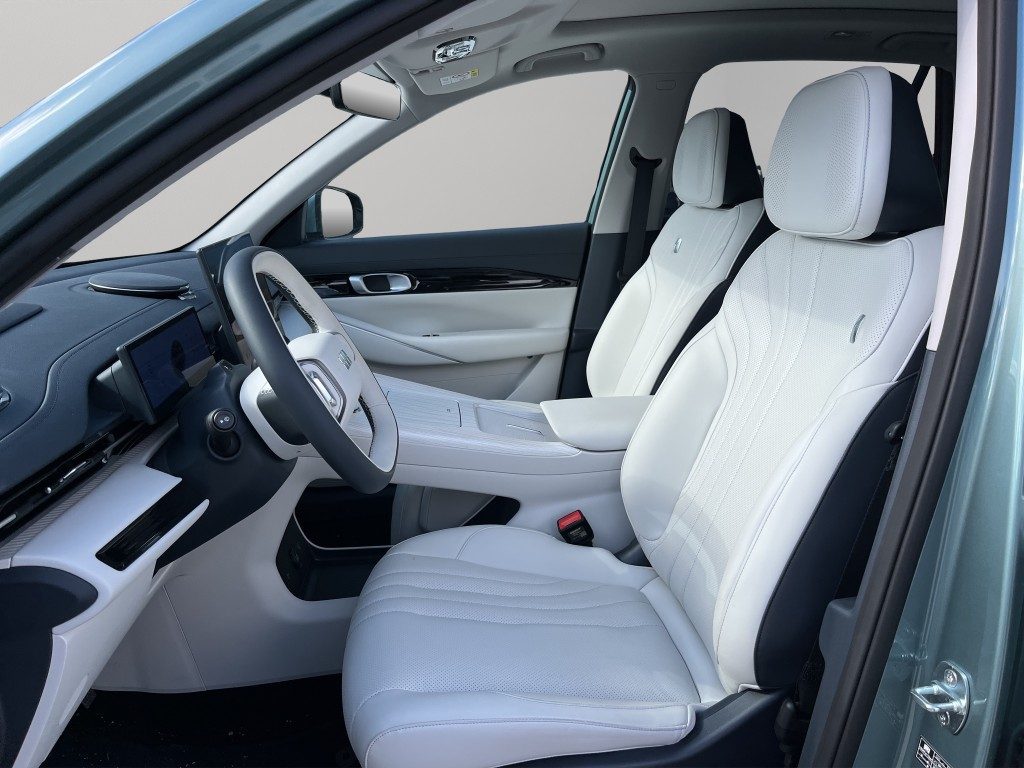 GEELY Starray EM-i EX5 Launch Edition - 7