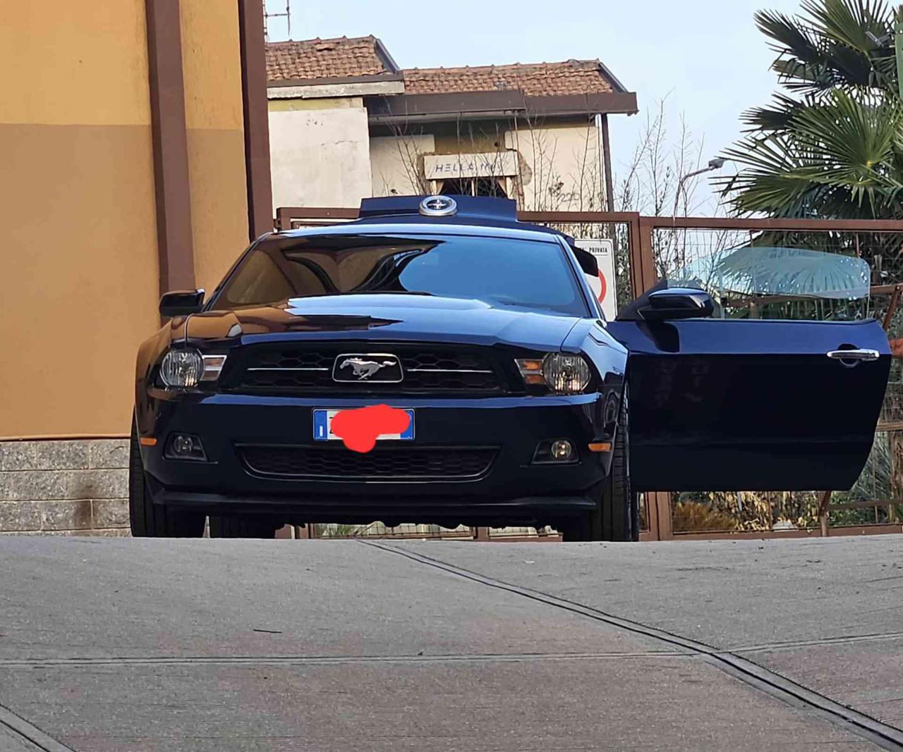 FORD Mustang mustang coupe 3.7 v6 edition  CAMBIO MANUALE - 2