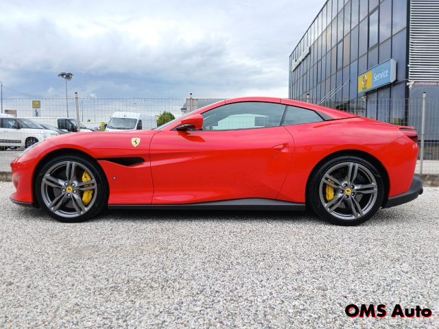 FERRARI Portofino Rosso pastello