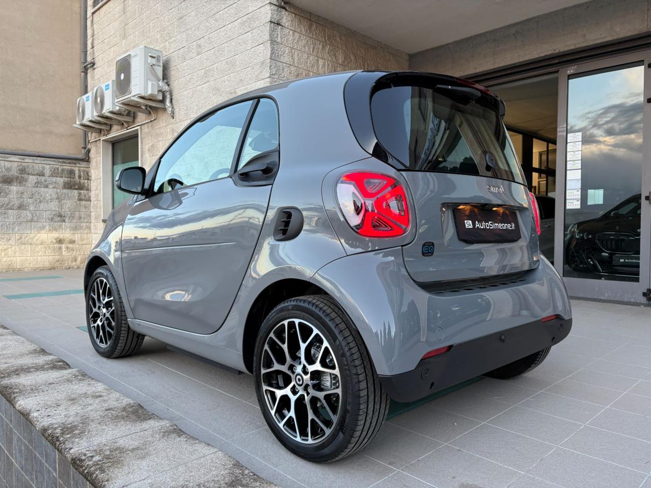 SMART ForTwo EQ Prime 22KW-INTERNI IN PELLE-SEDILI RISCAL. - 7