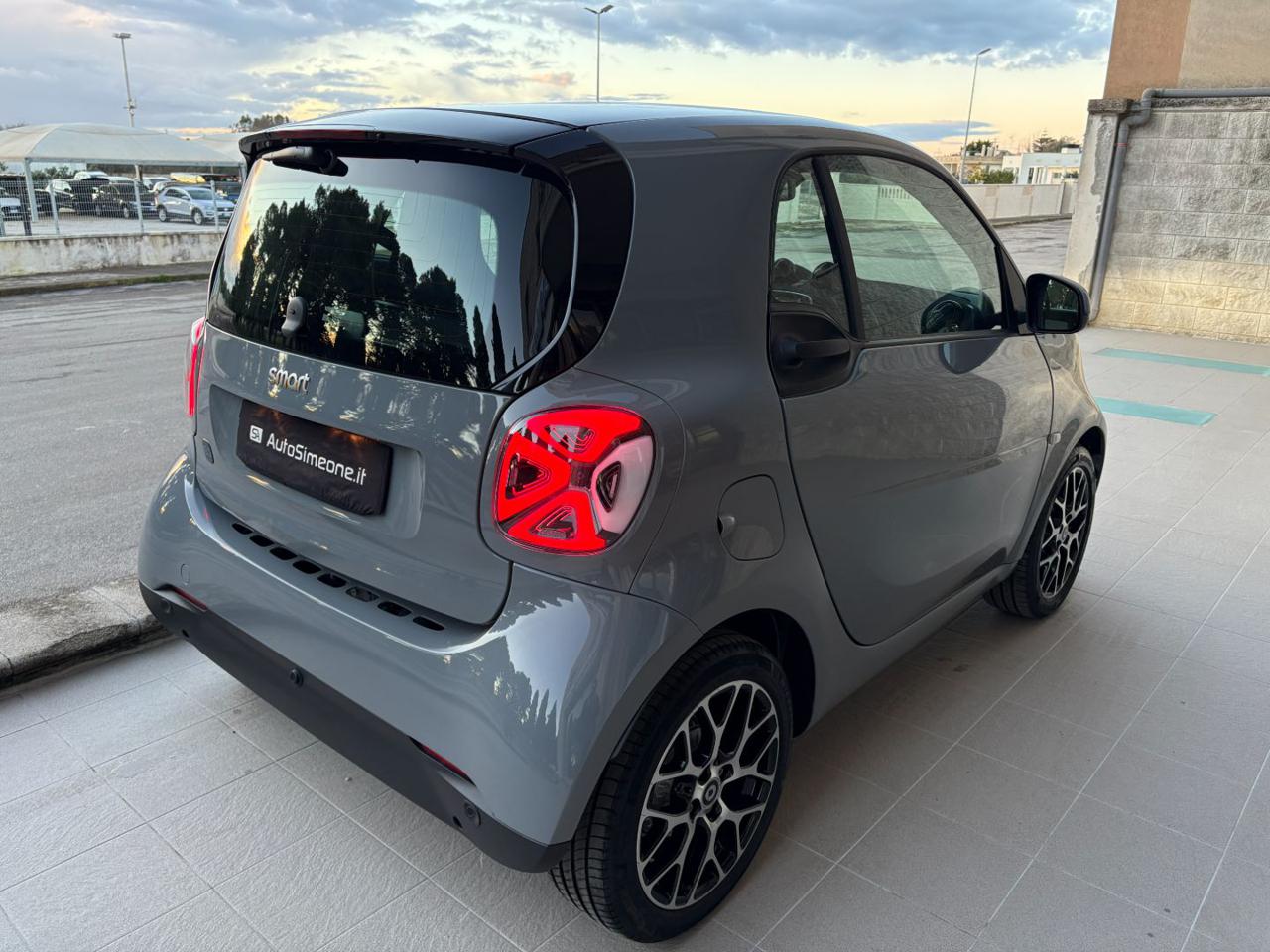 SMART ForTwo EQ Prime 22KW-INTERNI IN PELLE-SEDILI RISCAL. - 5