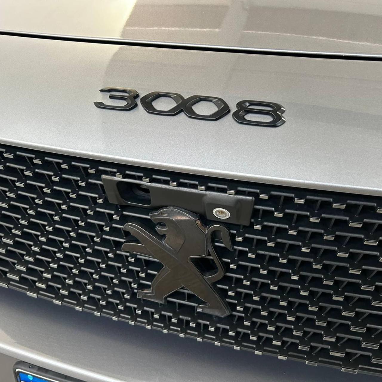 PEUGEOT 3008 Hybrid4 300 e-EAT8 GT Pack - 39