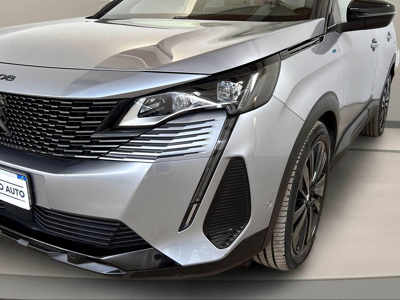 PEUGEOT 3008 Hybrid4 300 e-EAT8 GT Pack - 35