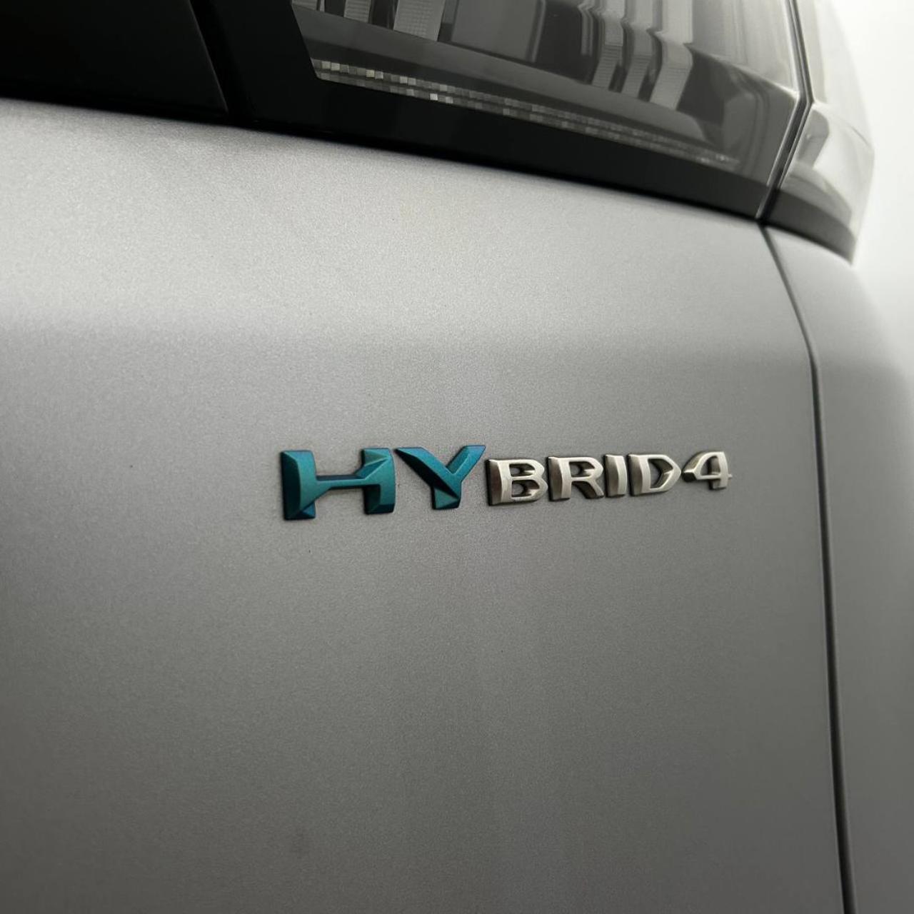 PEUGEOT 3008 Hybrid4 300 e-EAT8 GT Pack - 40