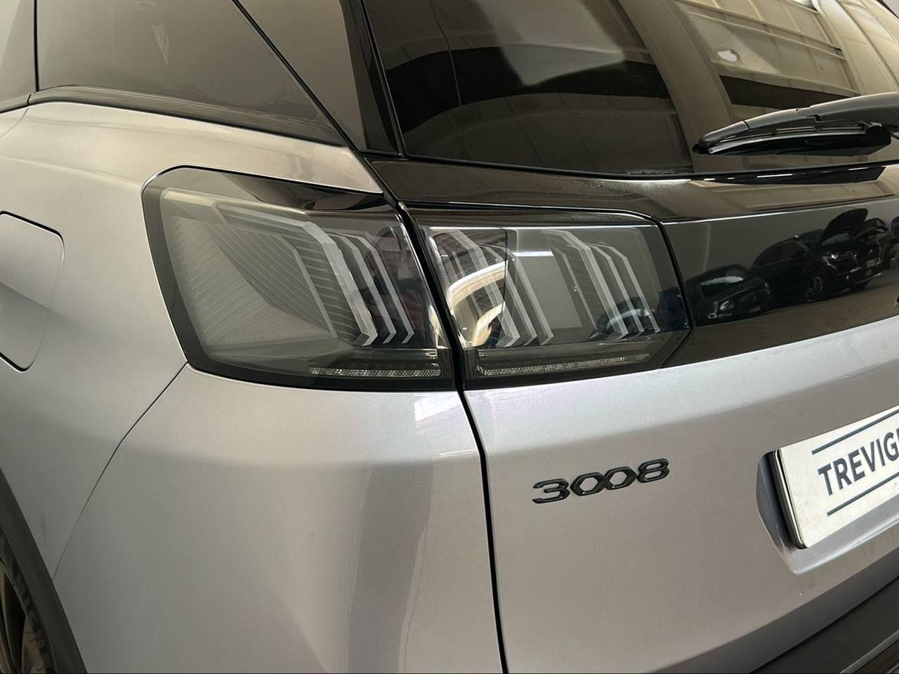PEUGEOT 3008 Hybrid4 300 e-EAT8 GT Pack - 38