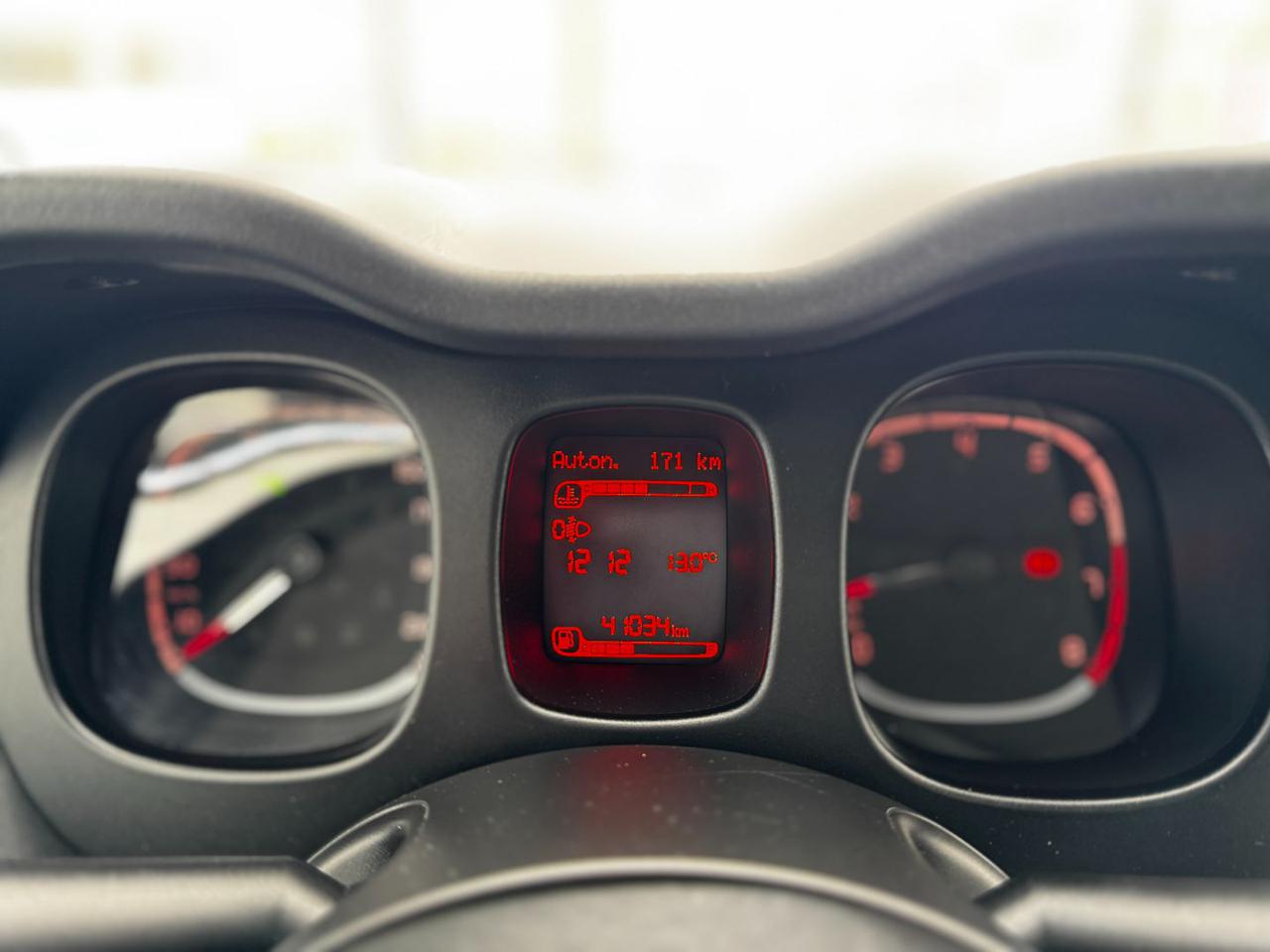 FIAT Panda 1.2i Easy 69cv Neopatentati OK - 17