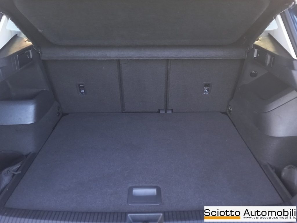 VOLKSWAGEN Tiguan 1.5 eTSI 150 CV ACT DSG Life - 17