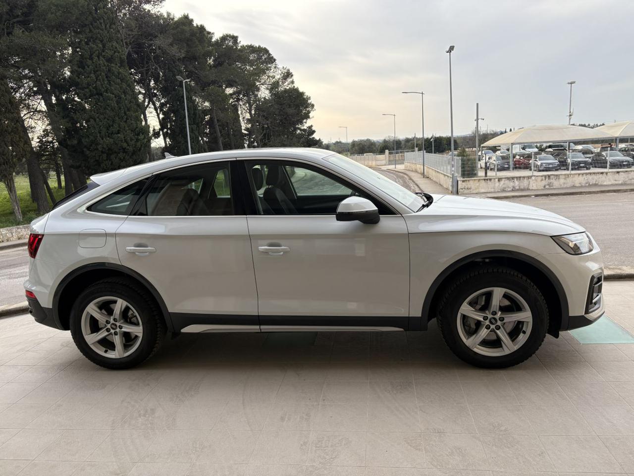 AUDI Q5 SPB SPORTBACK 40 TDI quattro S tronic Advanced. - 4