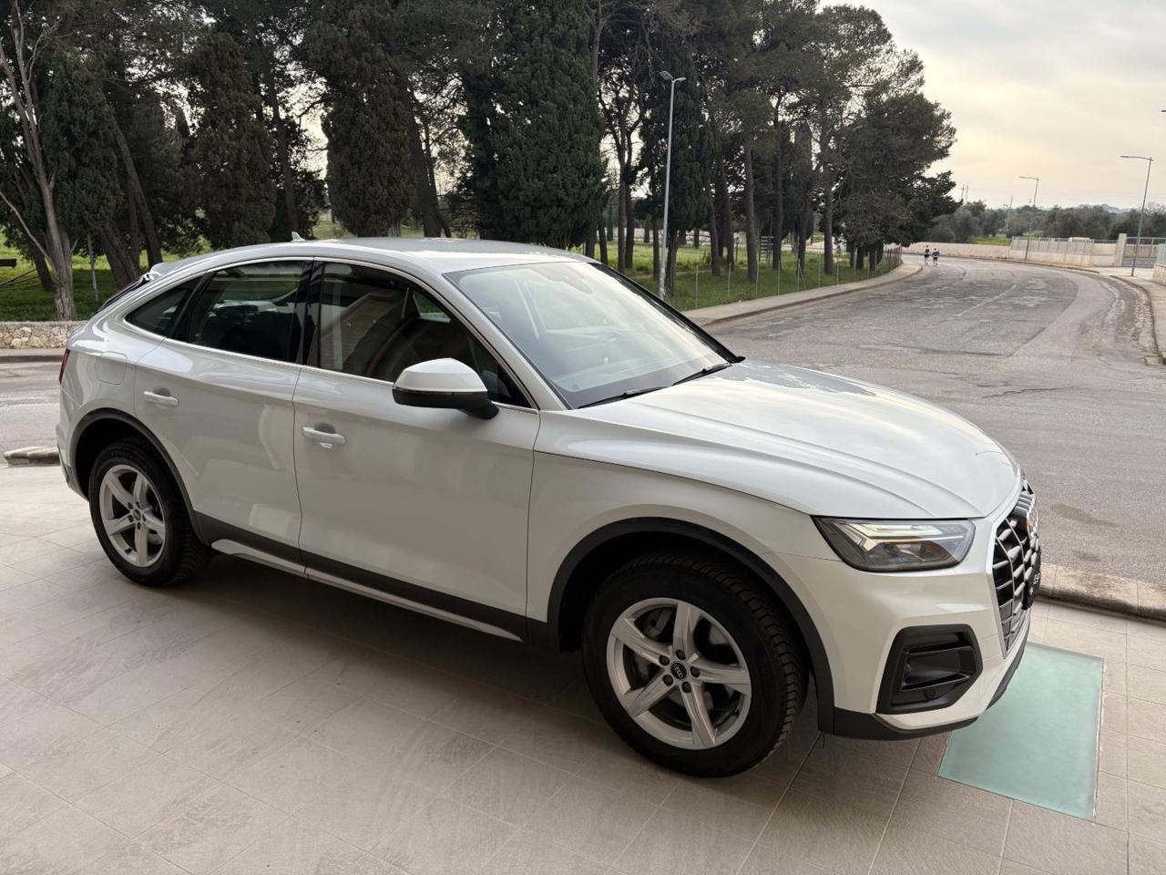 AUDI Q5 SPB SPORTBACK 40 TDI quattro S tronic Advanced. - 3