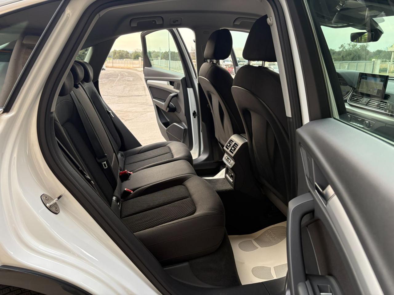 AUDI Q5 SPB SPORTBACK 40 TDI quattro S tronic Advanced. - 10