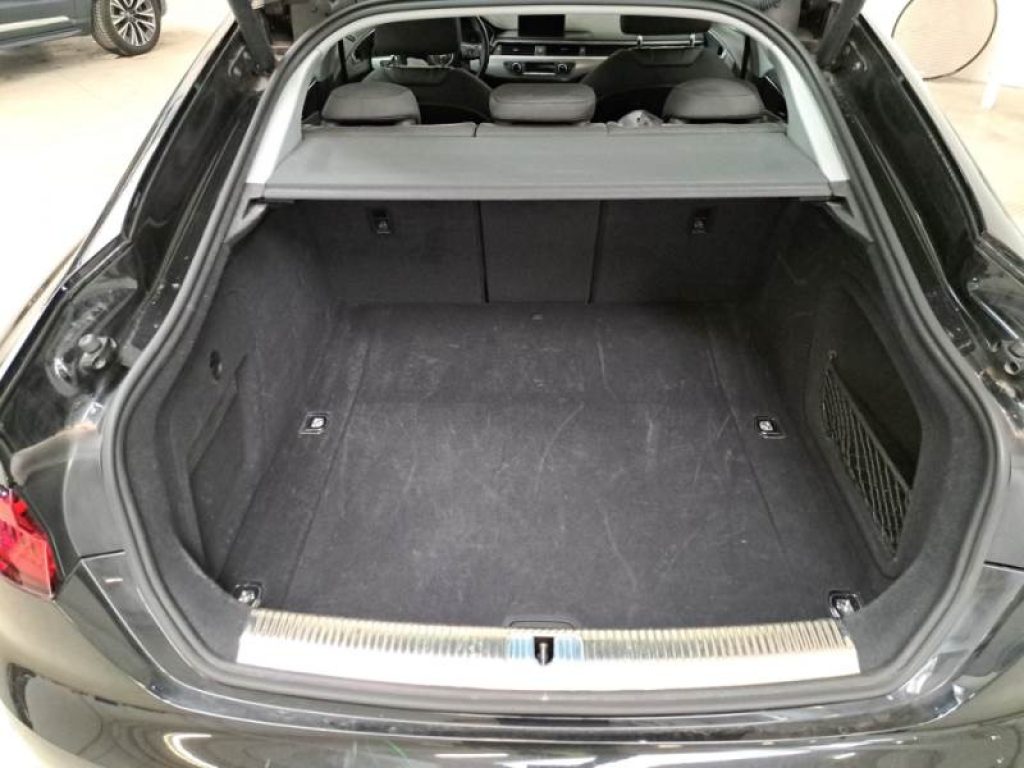 AUDI A5 SPB 40 TDI quattro S tronic Business Sport - 10